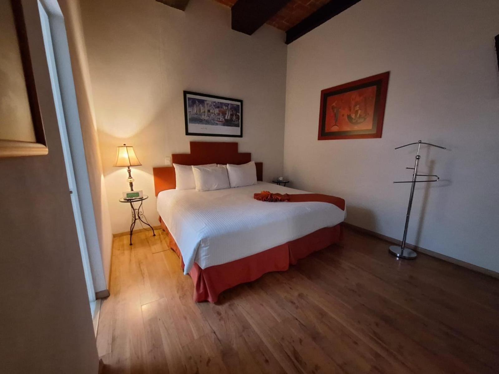 Hotel Del Capitan De Puebla, Departamentos Экстерьер фото