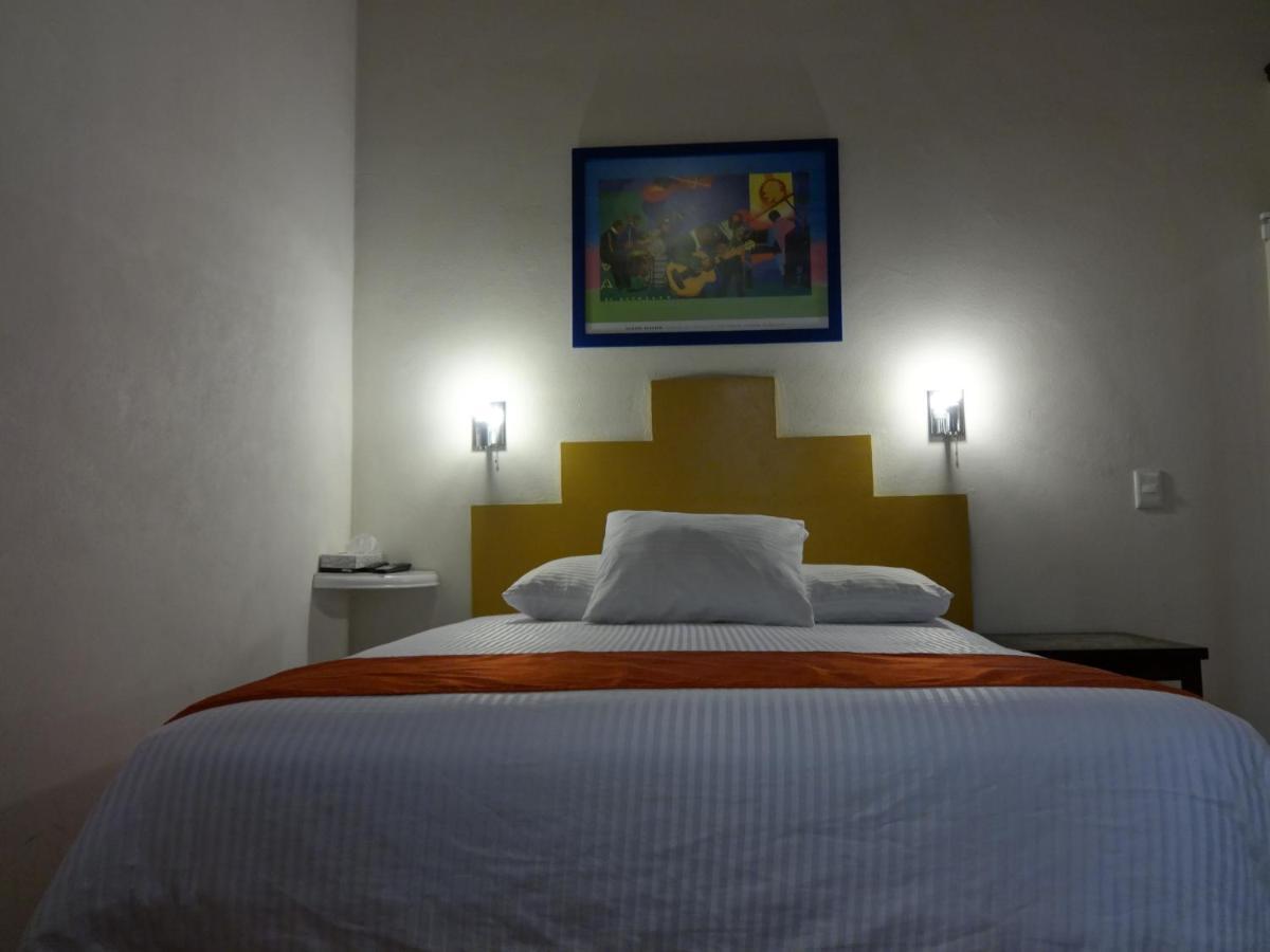 Hotel Del Capitan De Puebla, Departamentos Экстерьер фото